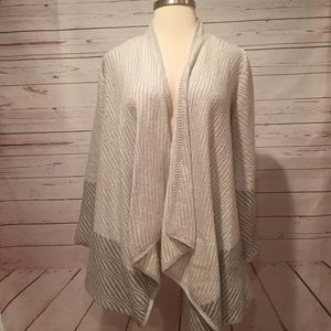 Lucky Brand Silver Cardigan Sweater Small Gray